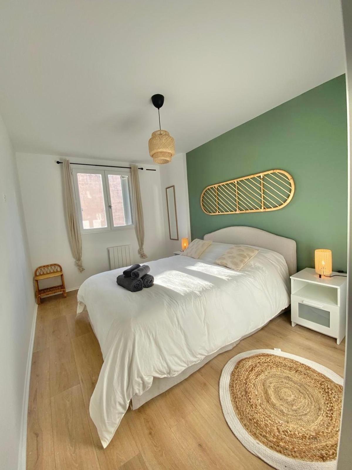 Modern & Cosy 3 Bedrooms Train Tramway Ница Екстериор снимка